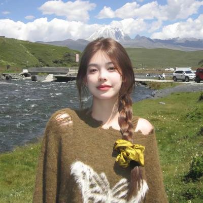 50英尺高的女人